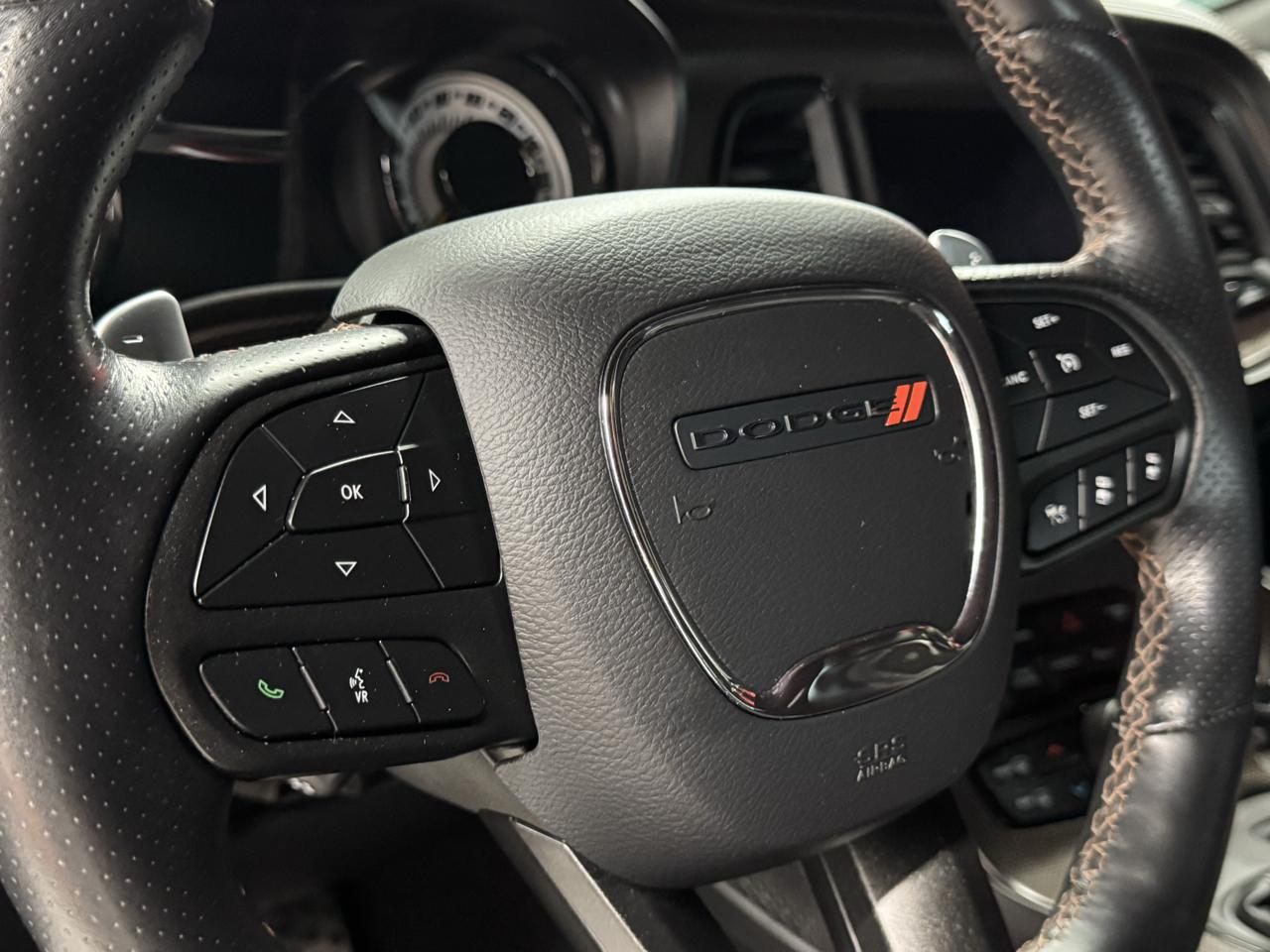 Dodge Challenger  2020