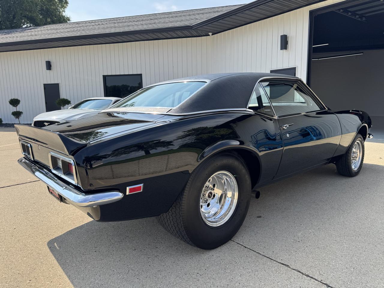 Chevrolet Camaro 2dr Cpe 1968