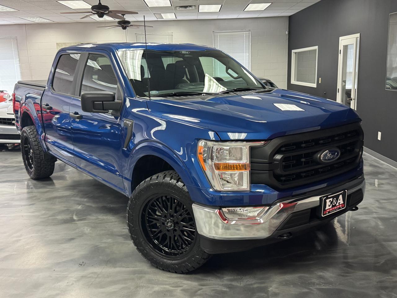Ford F-150 XL 4WD SuperCrew 5.5' Box 2022