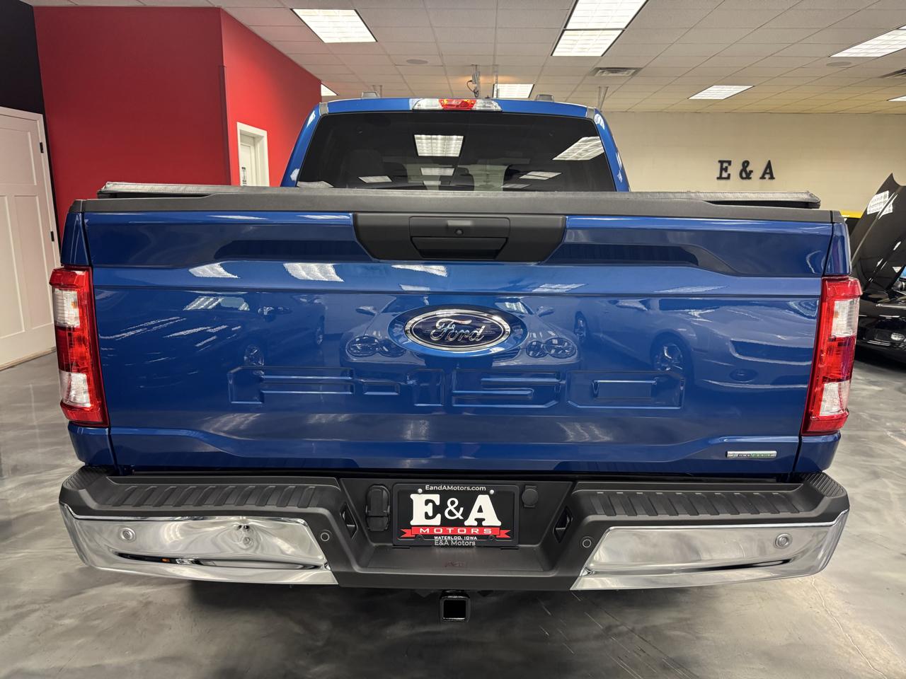 Ford F-150 XL 4WD SuperCrew 5.5' Box 2022