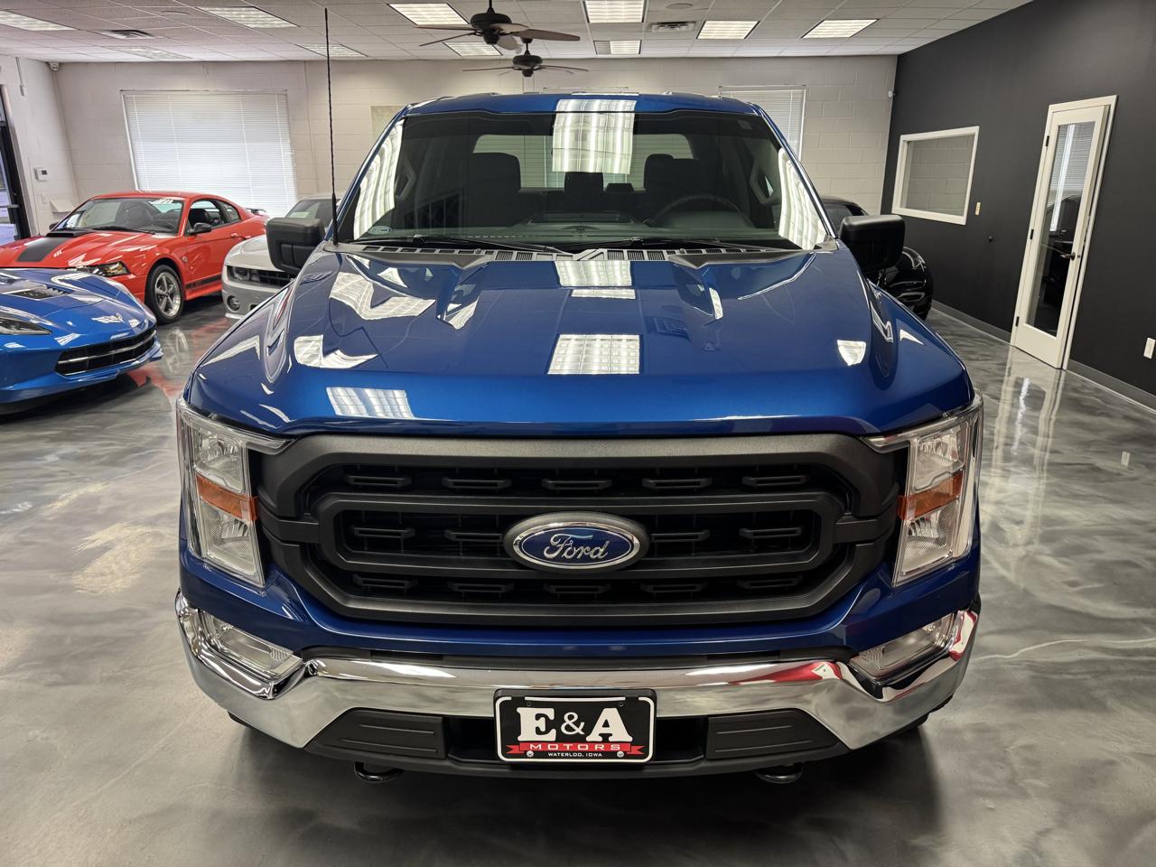 Ford F-150 XL 4WD SuperCrew 5.5' Box 2022