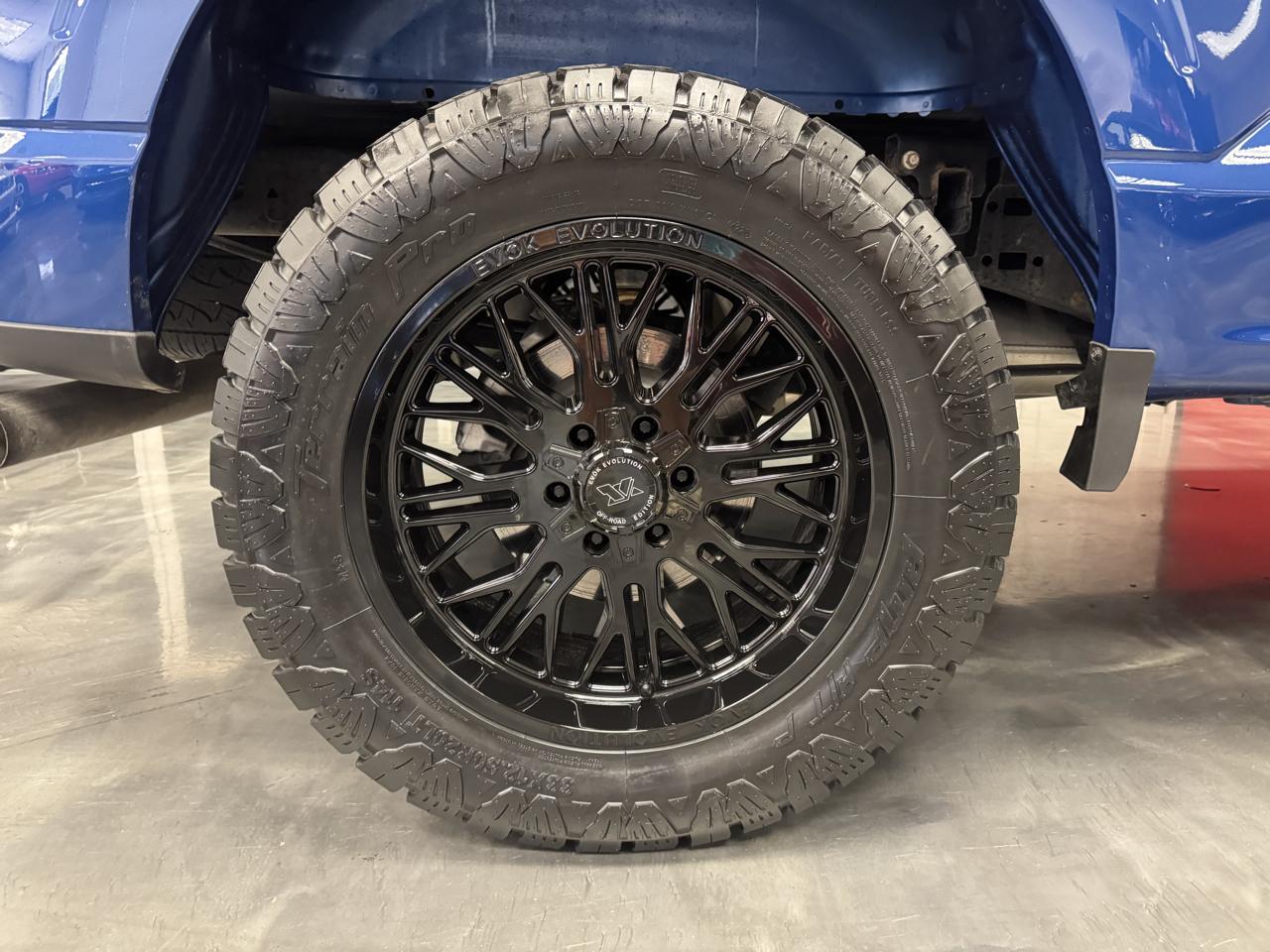 Ford F-150 XL 4WD SuperCrew 5.5' Box 2022
