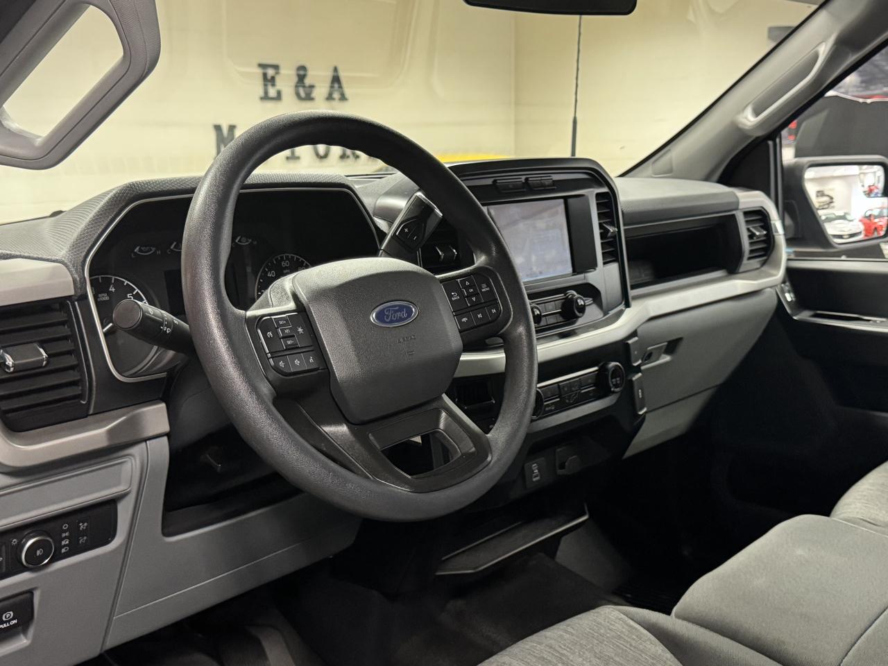 Ford F-150 XL 4WD SuperCrew 5.5' Box 2022