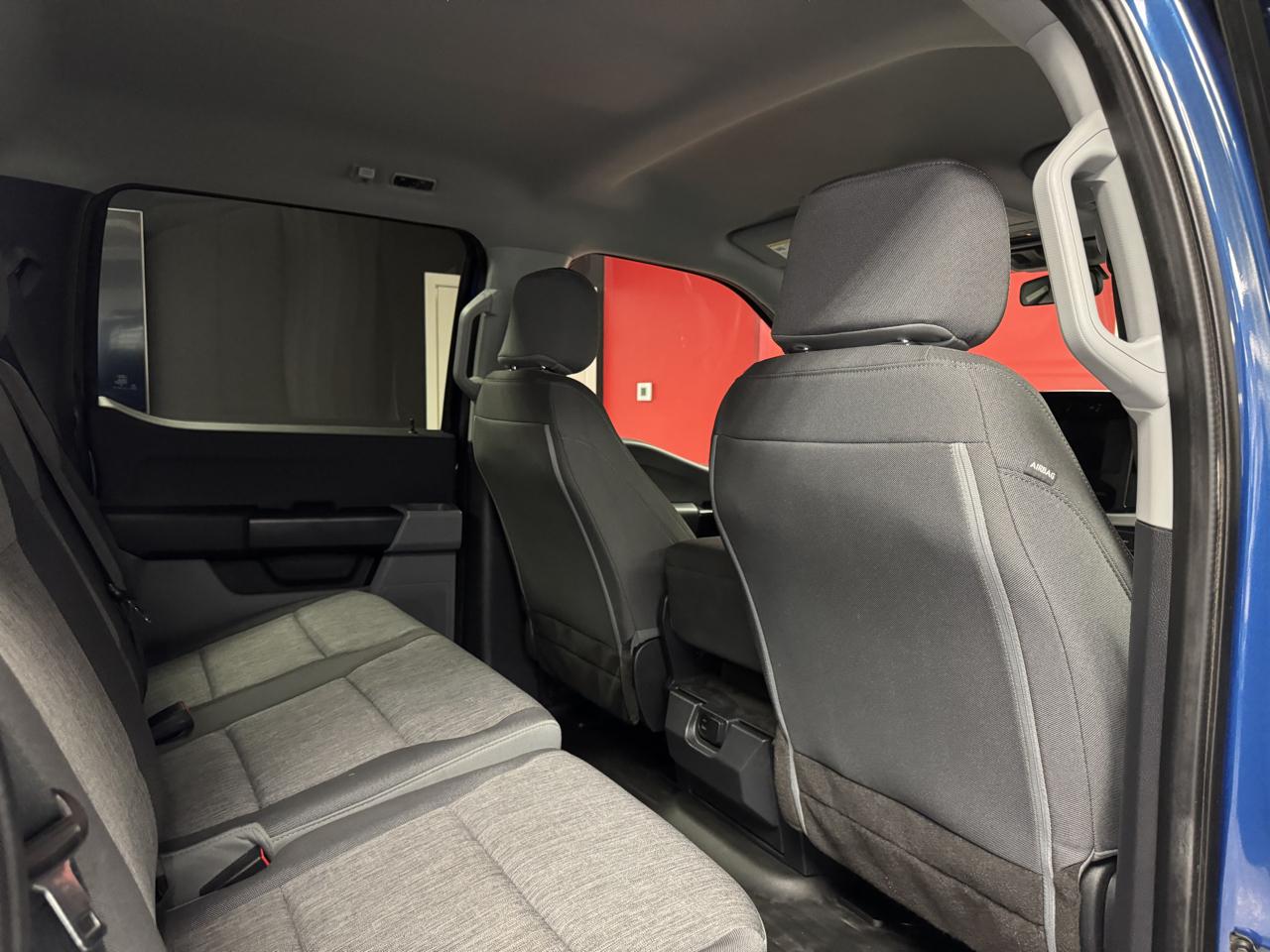 Ford F-150 XL 4WD SuperCrew 5.5' Box 2022