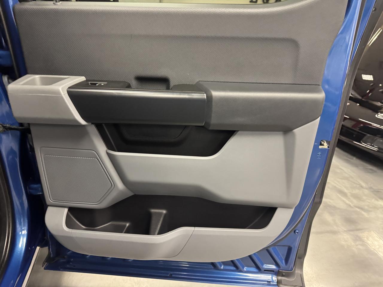 Ford F-150 XL 4WD SuperCrew 5.5' Box 2022