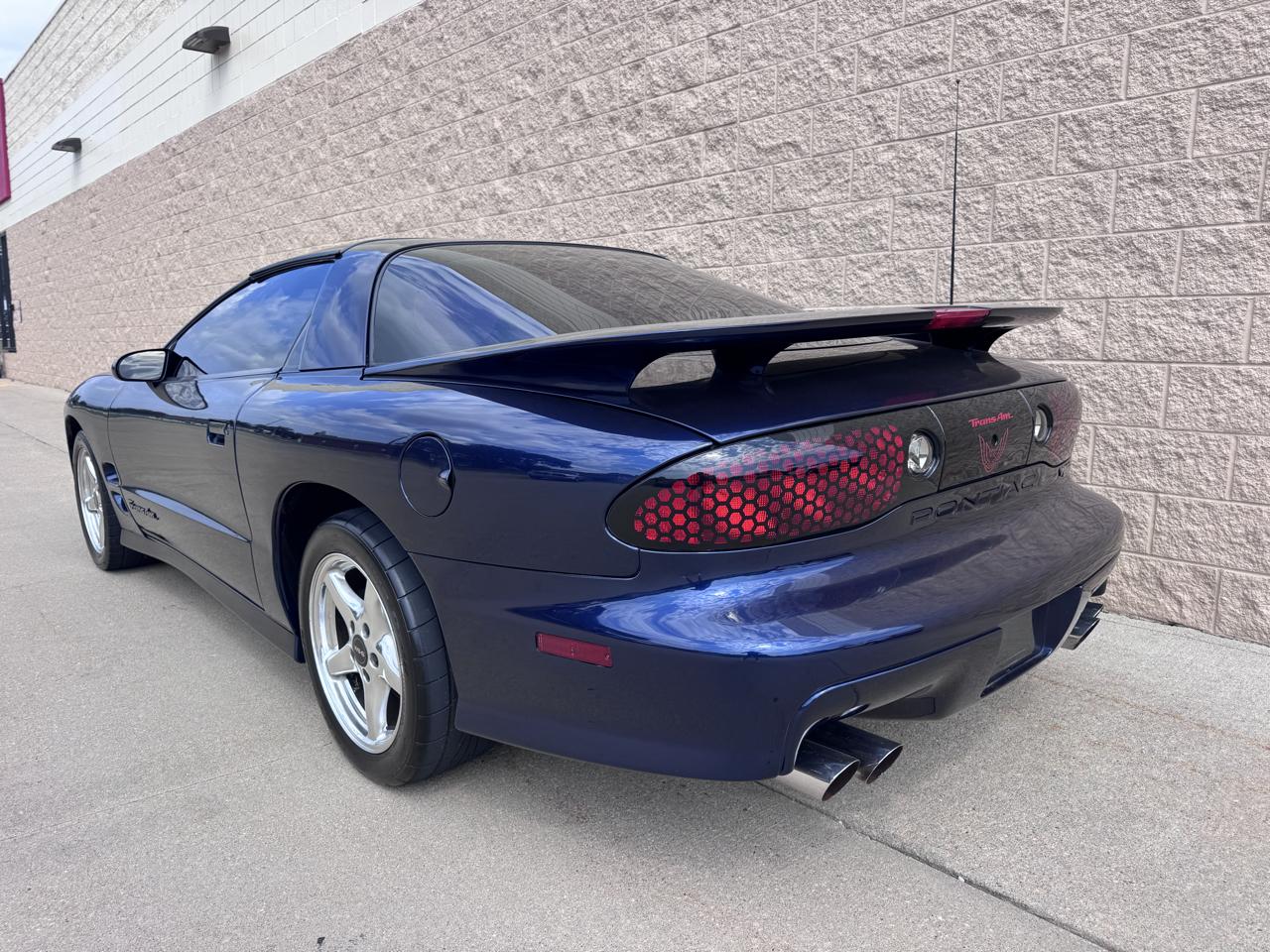 Pontiac Firebird Trans Am WS6 2001