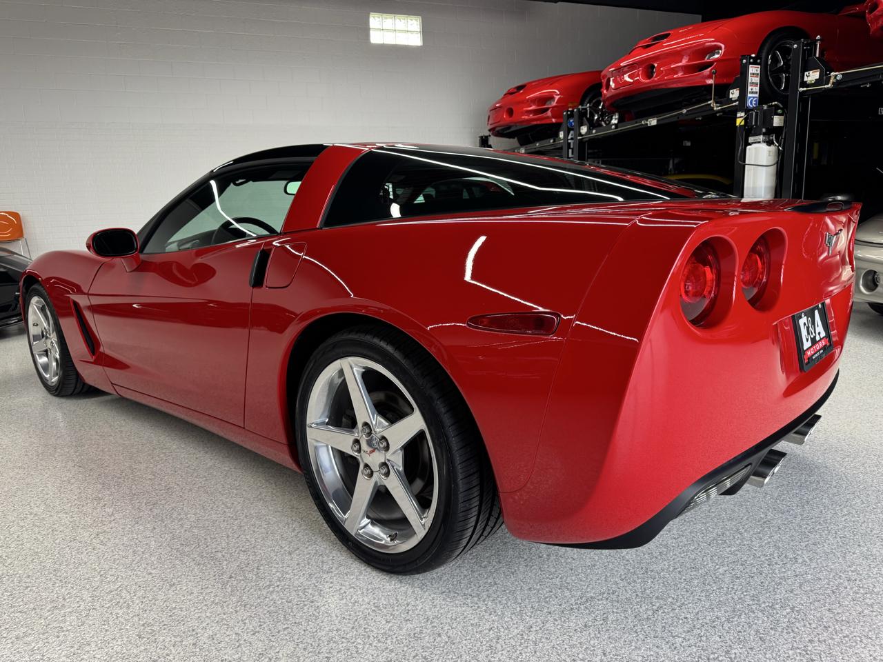 Chevrolet Corvette 2dr Cpe 2005
