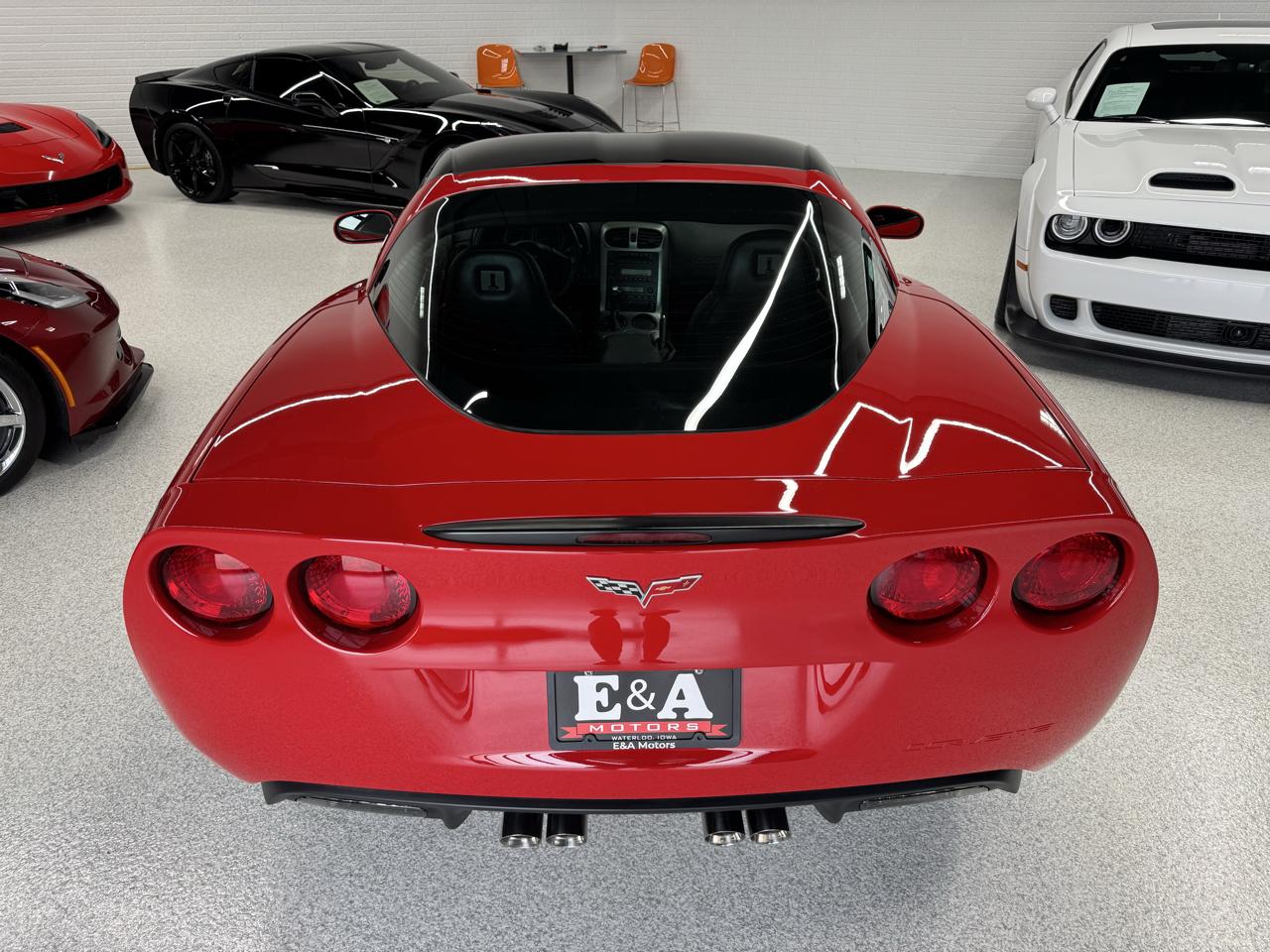 Chevrolet Corvette 2dr Cpe 2005
