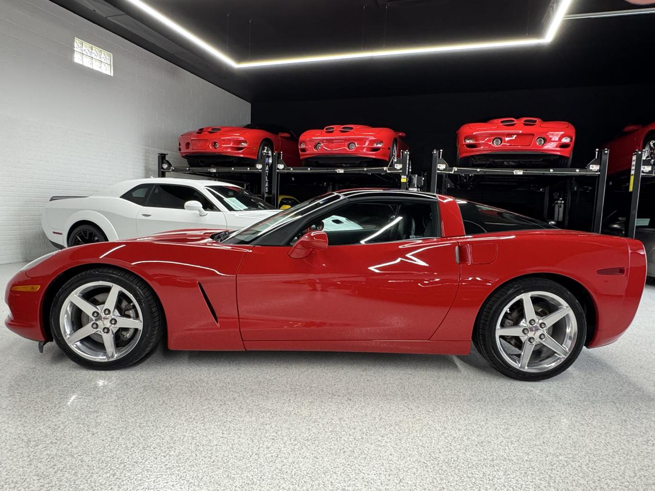 Chevrolet Corvette 2dr Cpe 2005