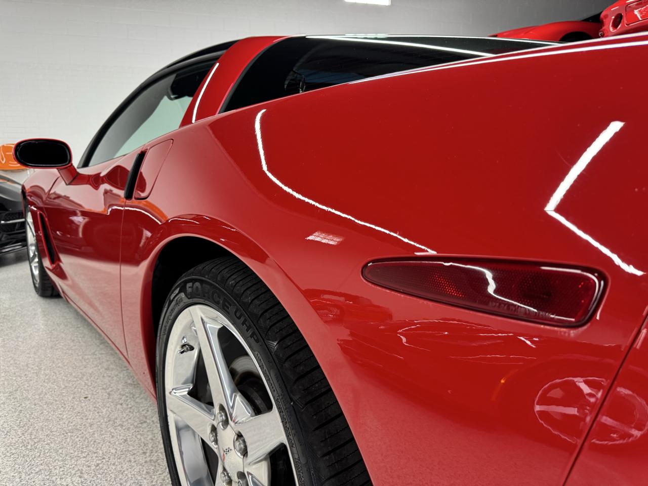 Chevrolet Corvette 2dr Cpe 2005