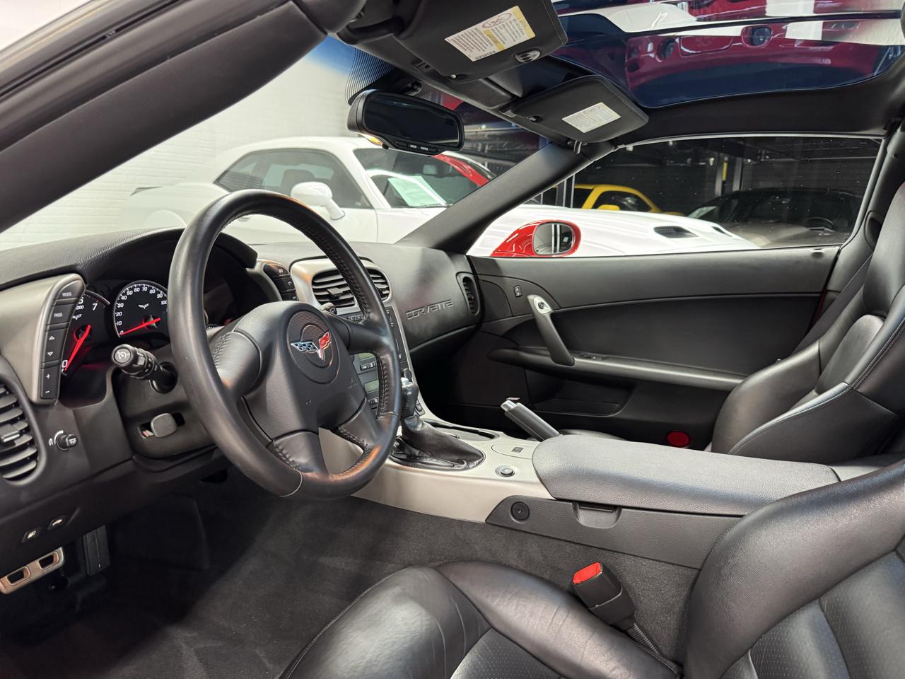 Chevrolet Corvette 2dr Cpe 2005