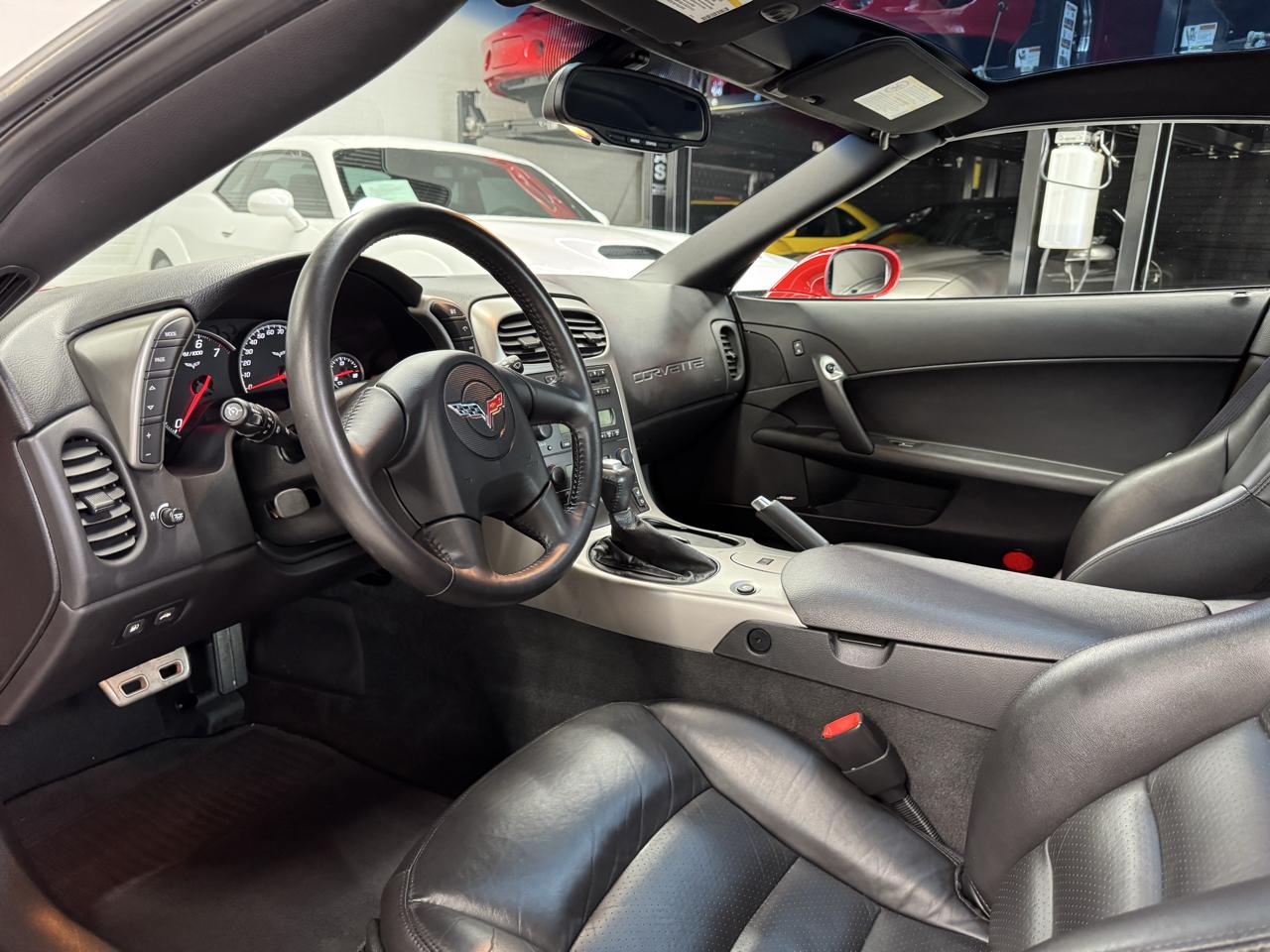 Chevrolet Corvette 2dr Cpe 2005