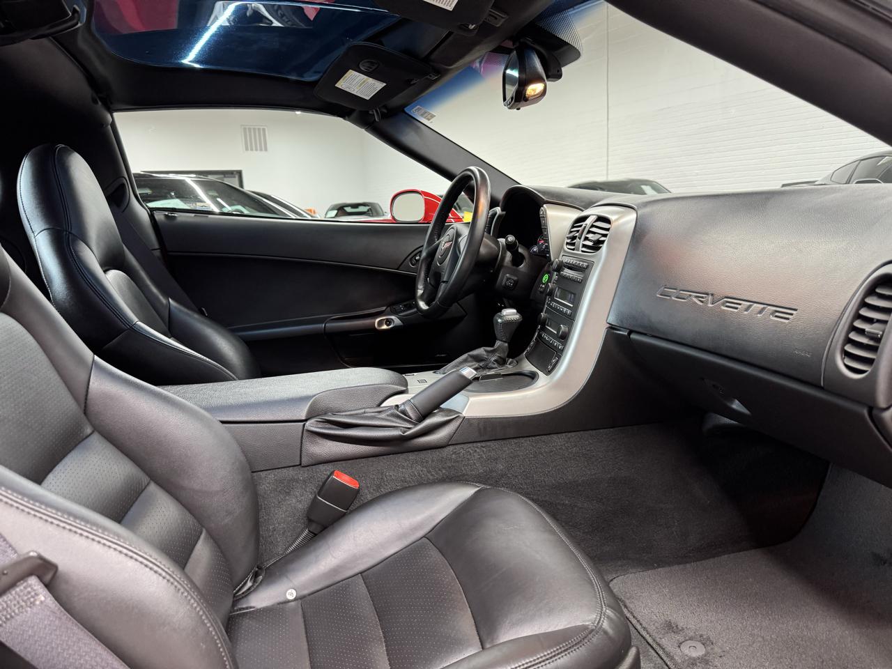 Chevrolet Corvette 2dr Cpe 2005