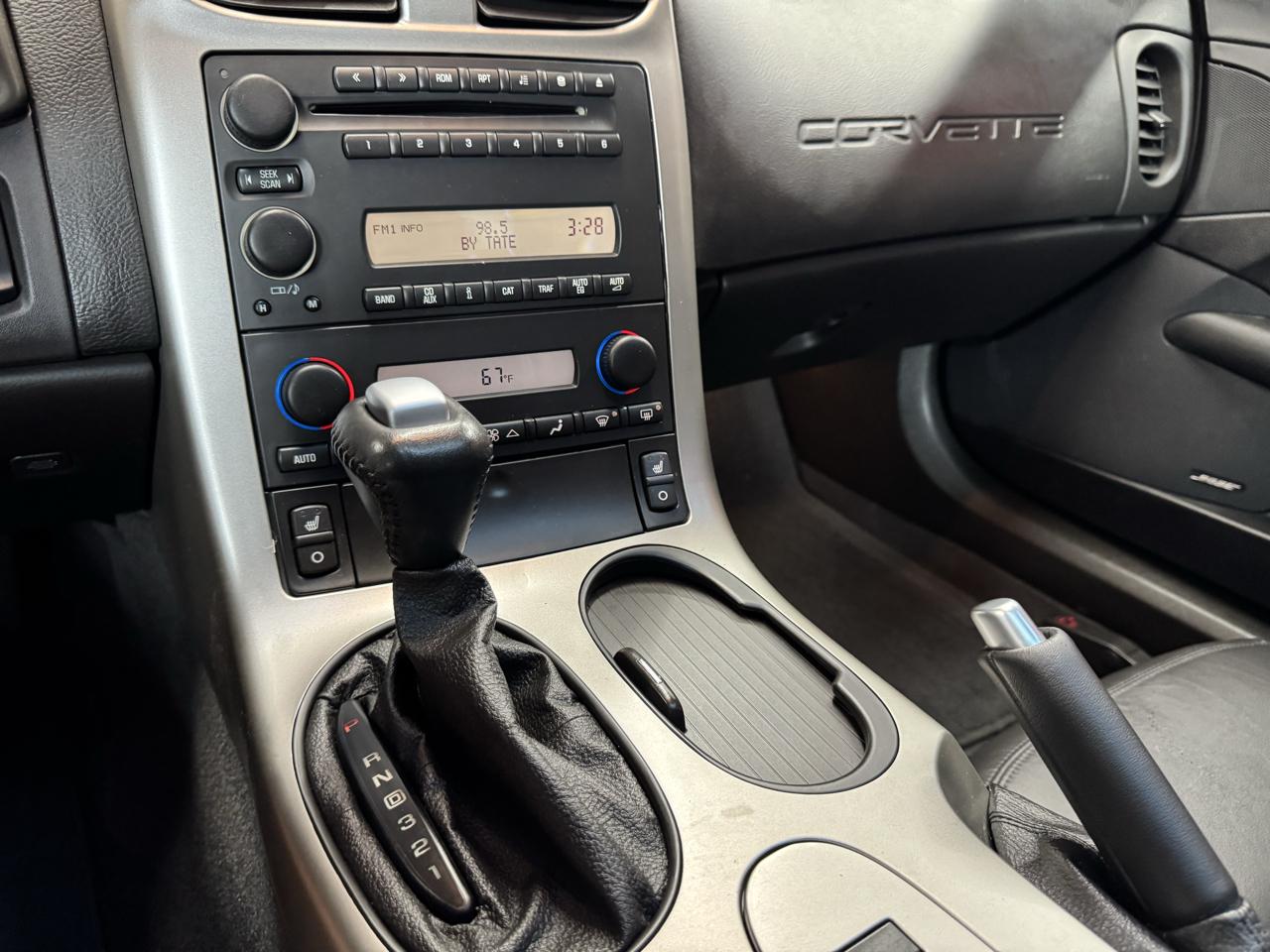 Chevrolet Corvette 2dr Cpe 2005