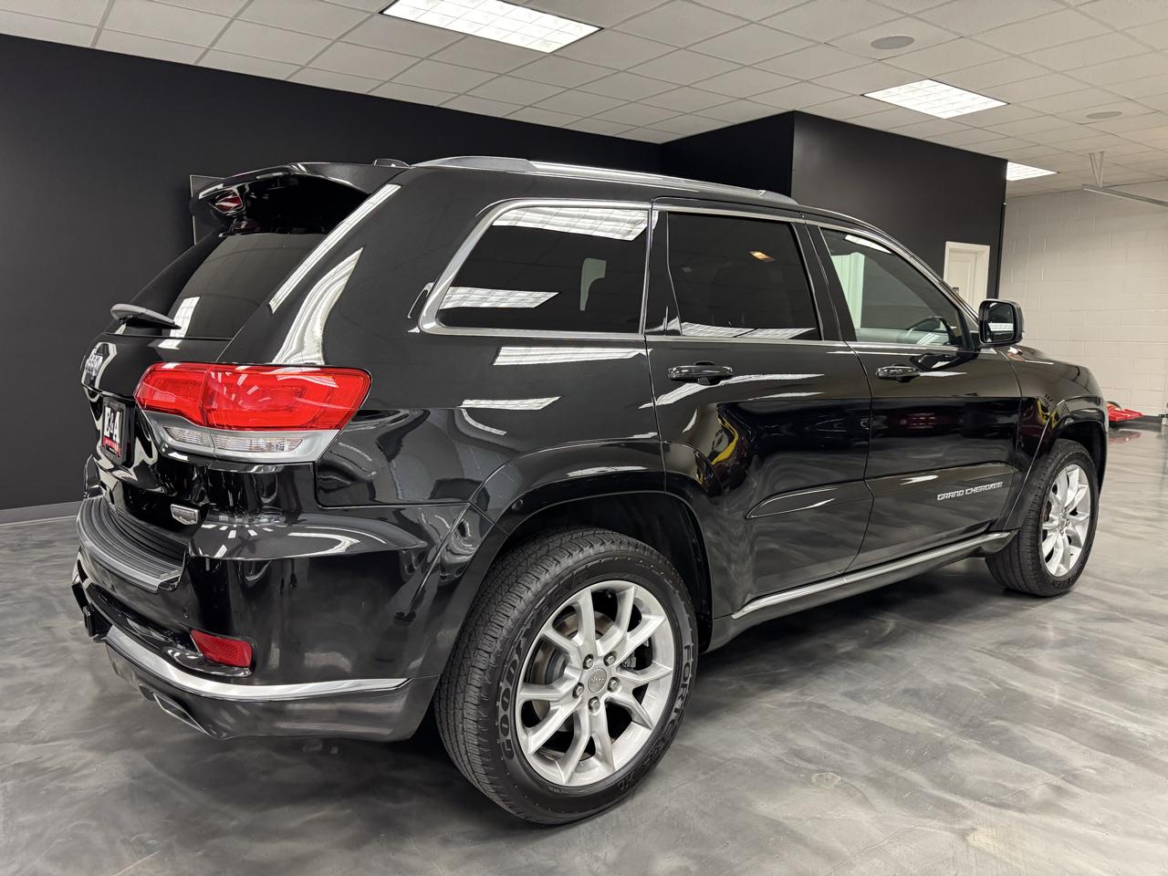 Jeep Grand Cherokee  2015