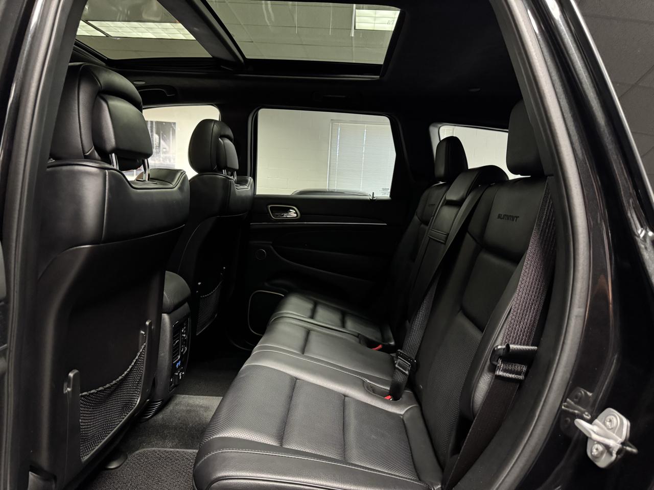 Jeep Grand Cherokee  2015