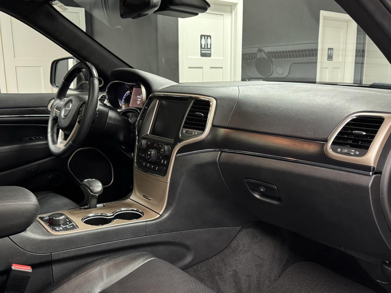 Jeep Grand Cherokee  2015