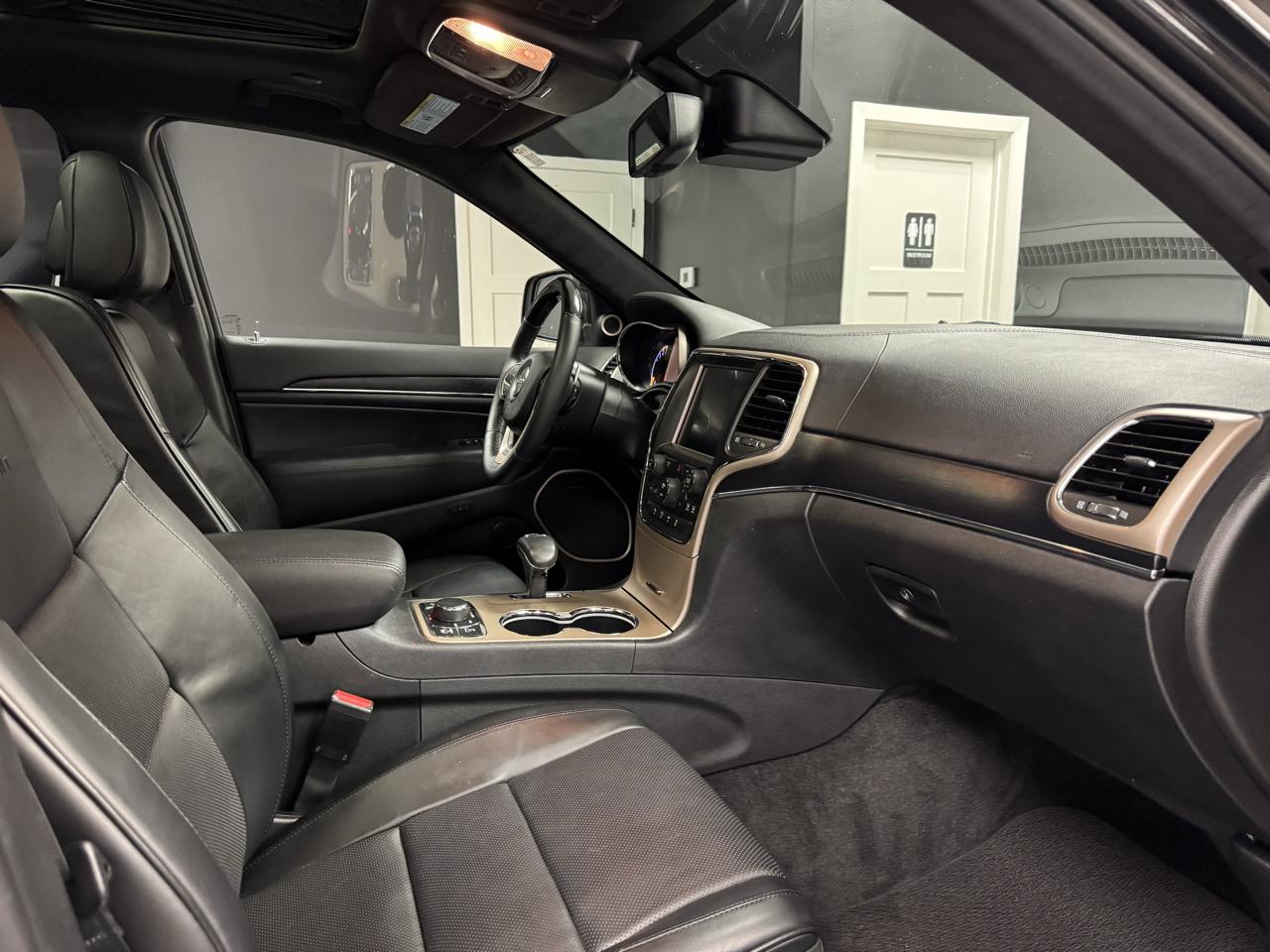 Jeep Grand Cherokee  2015