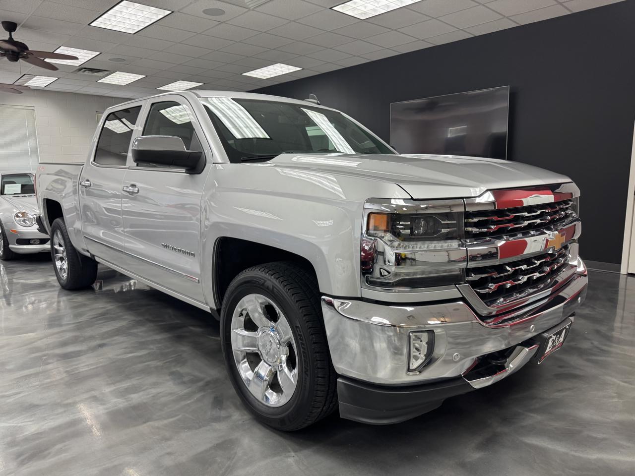 Chevrolet Silverado 1500 4WD Crew Cab 143.5" LTZ 2018
