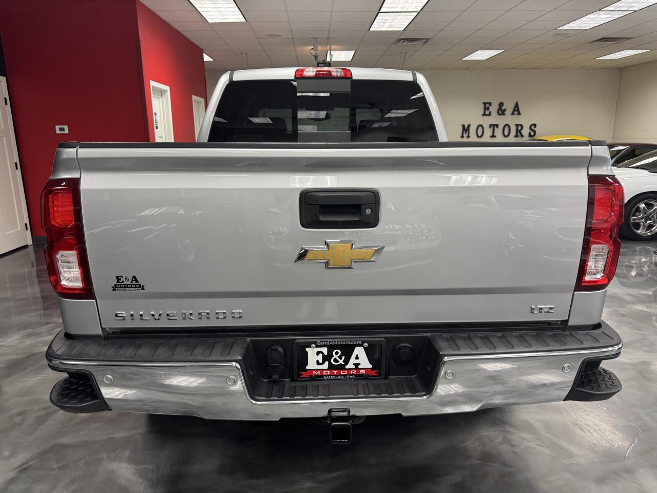 Chevrolet Silverado 1500 4WD Crew Cab 143.5" LTZ 2018