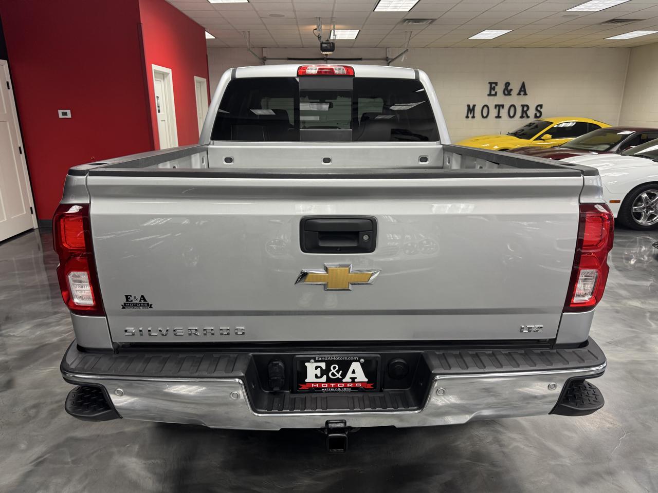 Chevrolet Silverado 1500 4WD Crew Cab 143.5" LTZ 2018
