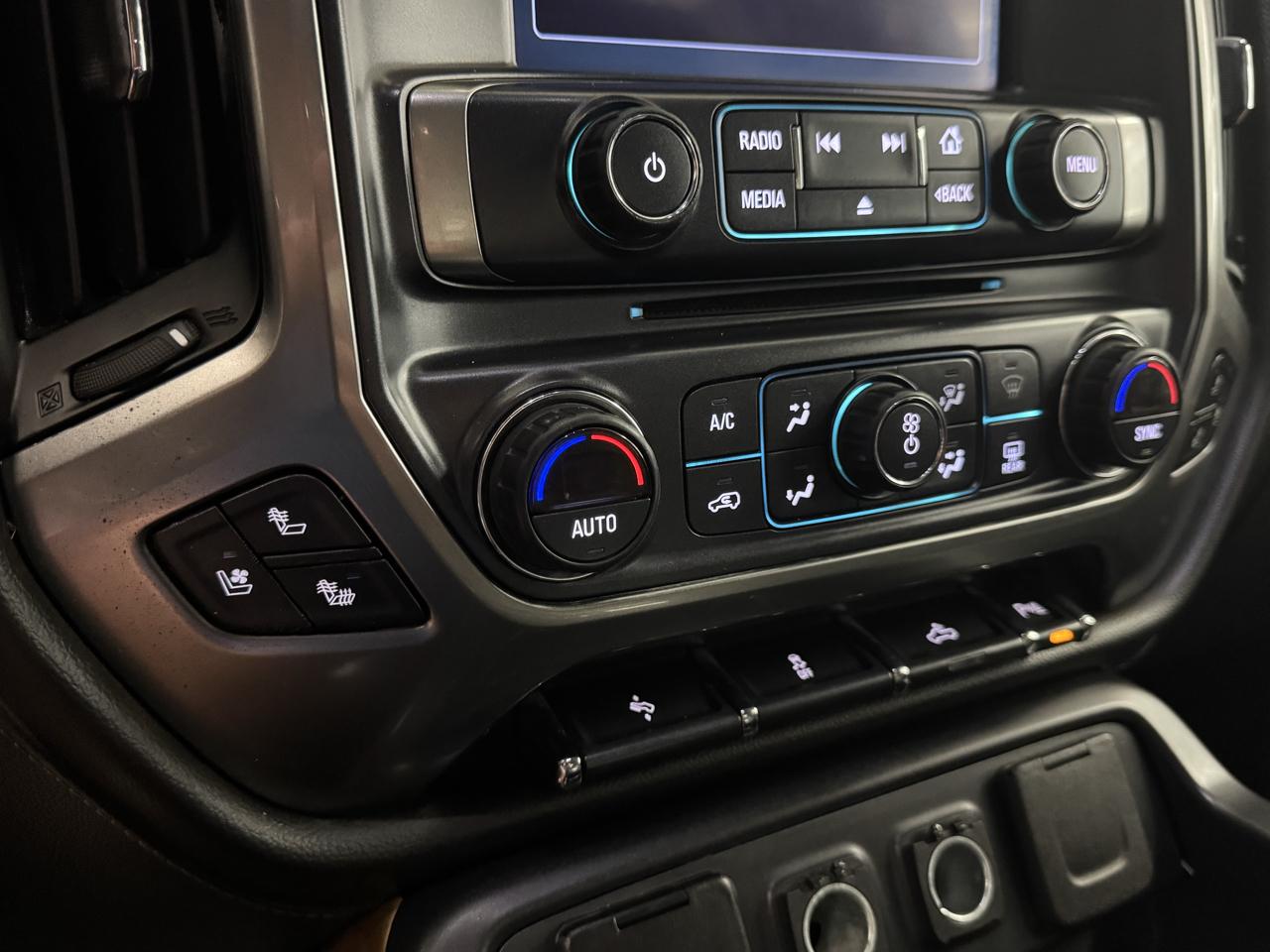 Chevrolet Silverado 1500 4WD Crew Cab 143.5" LTZ 2018