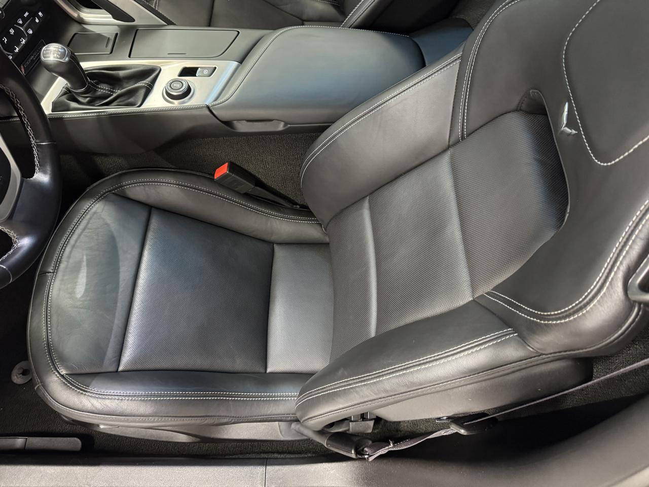 Chevrolet Corvette Stingray  2014