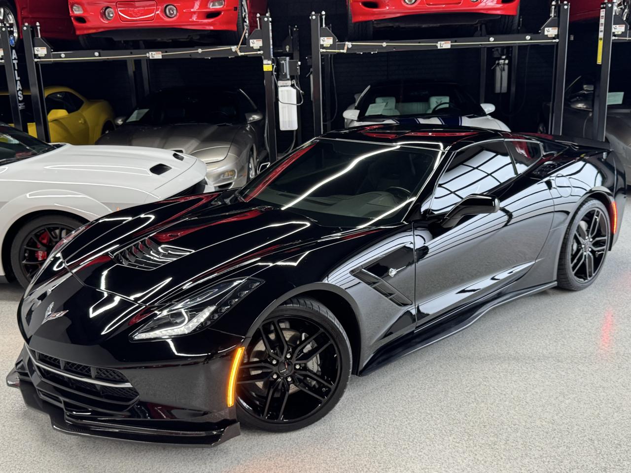 Chevrolet Corvette 2dr Stingray Cpe w/1LT 2019
