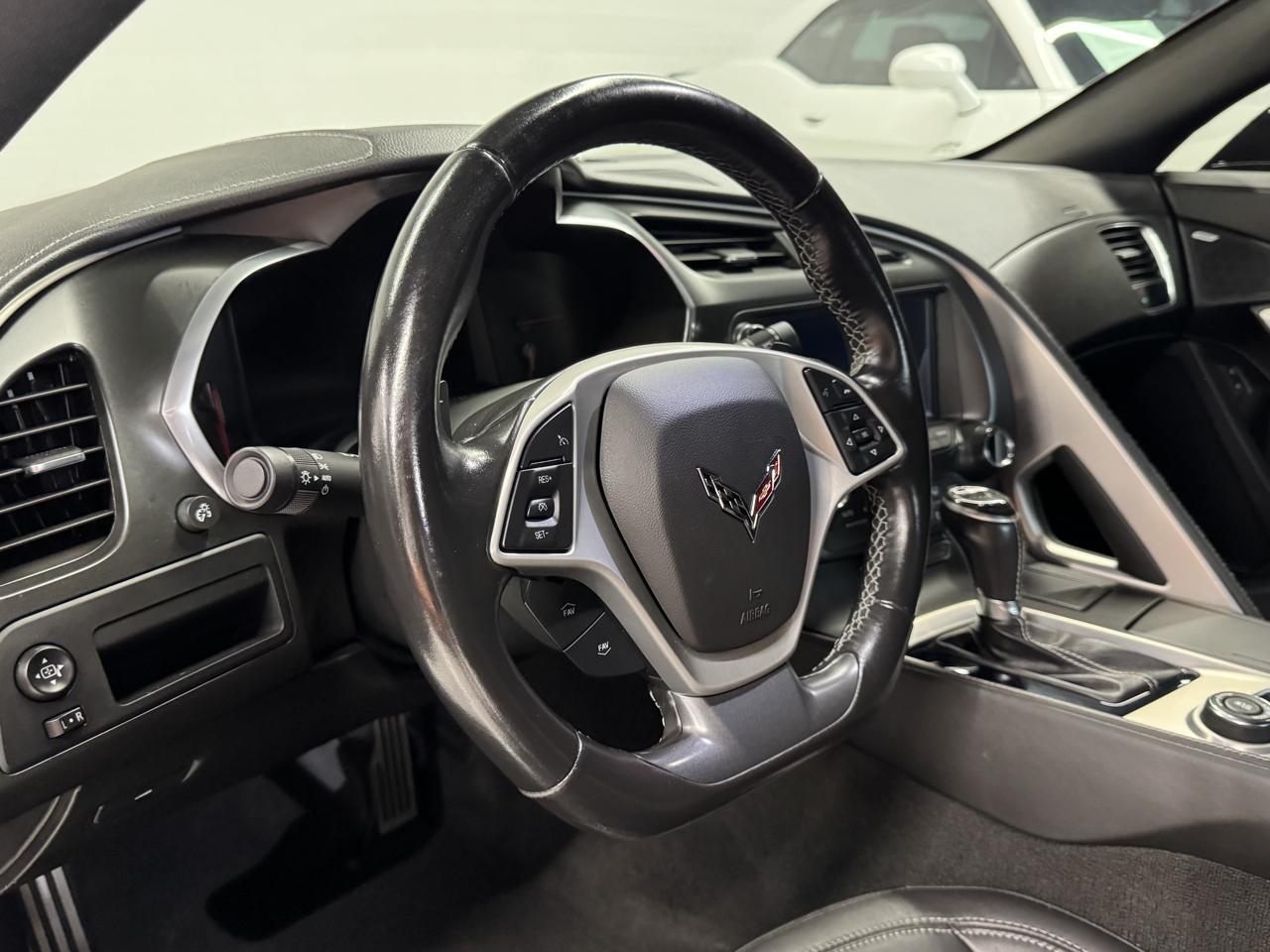 Chevrolet Corvette 2dr Stingray Cpe w/1LT 2019