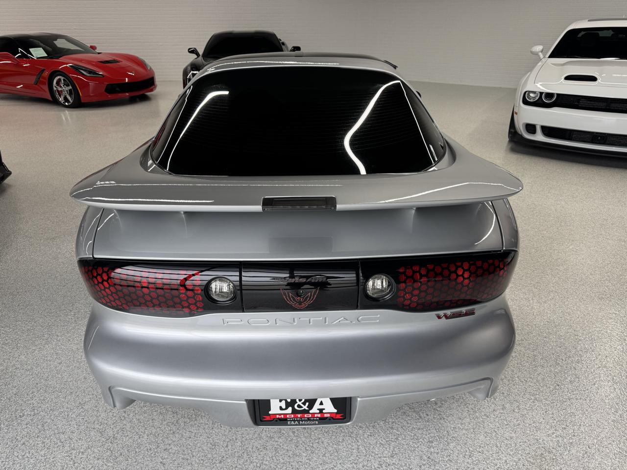 Pontiac Firebird Trans Am WS6 2000