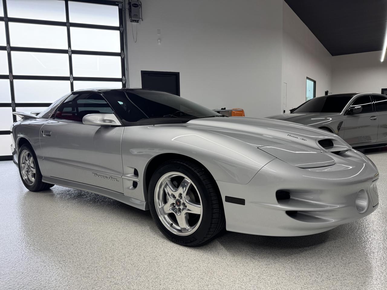 Pontiac Firebird Trans Am WS6 2000