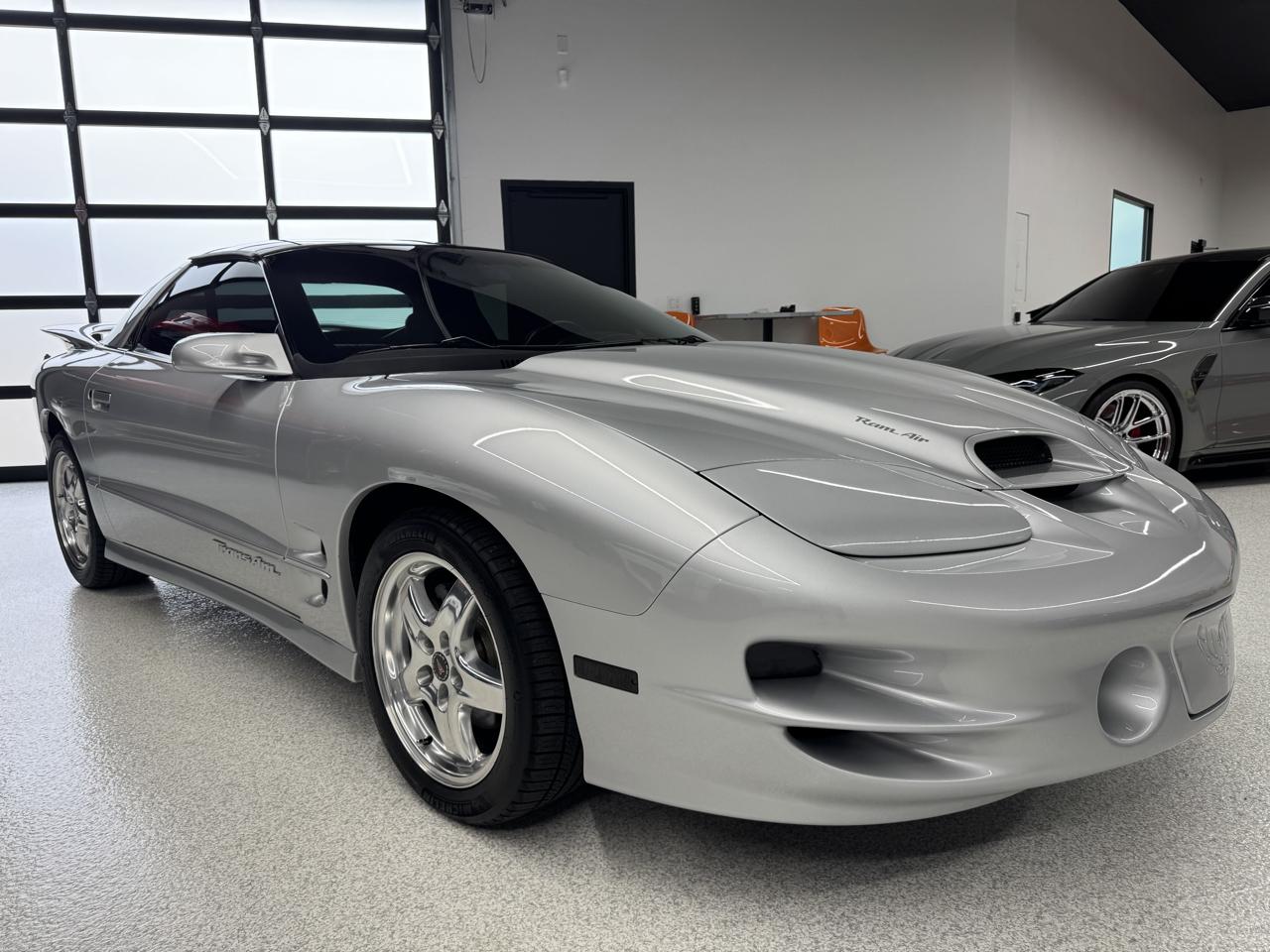 Pontiac Firebird Trans Am WS6 2000