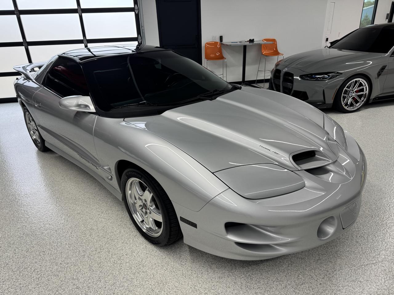 Pontiac Firebird Trans Am WS6 2000