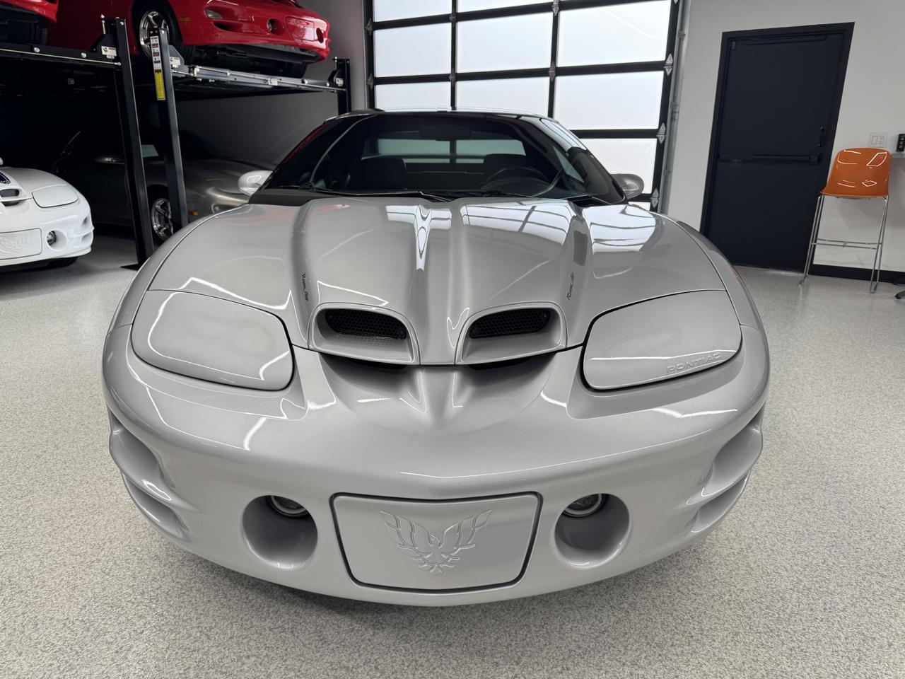 Pontiac Firebird Trans Am WS6 2000