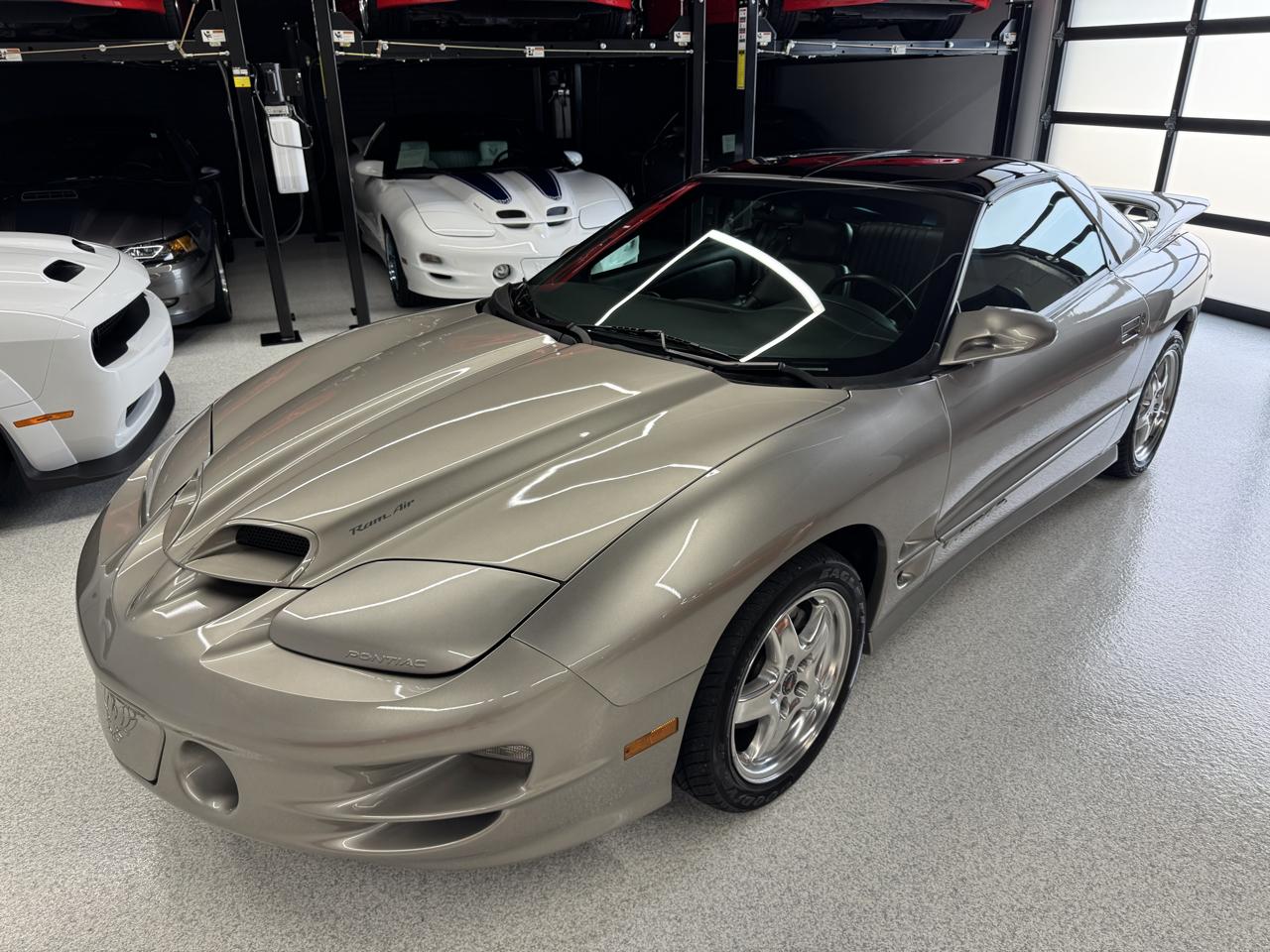 Pontiac Firebird Trans Am WS6 2002