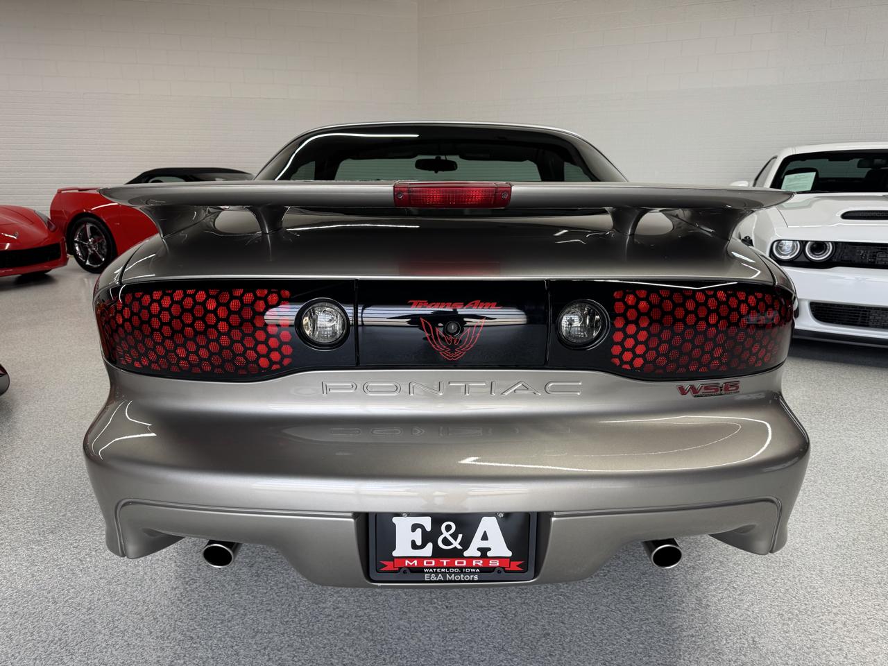Pontiac Firebird Trans Am WS6 2002