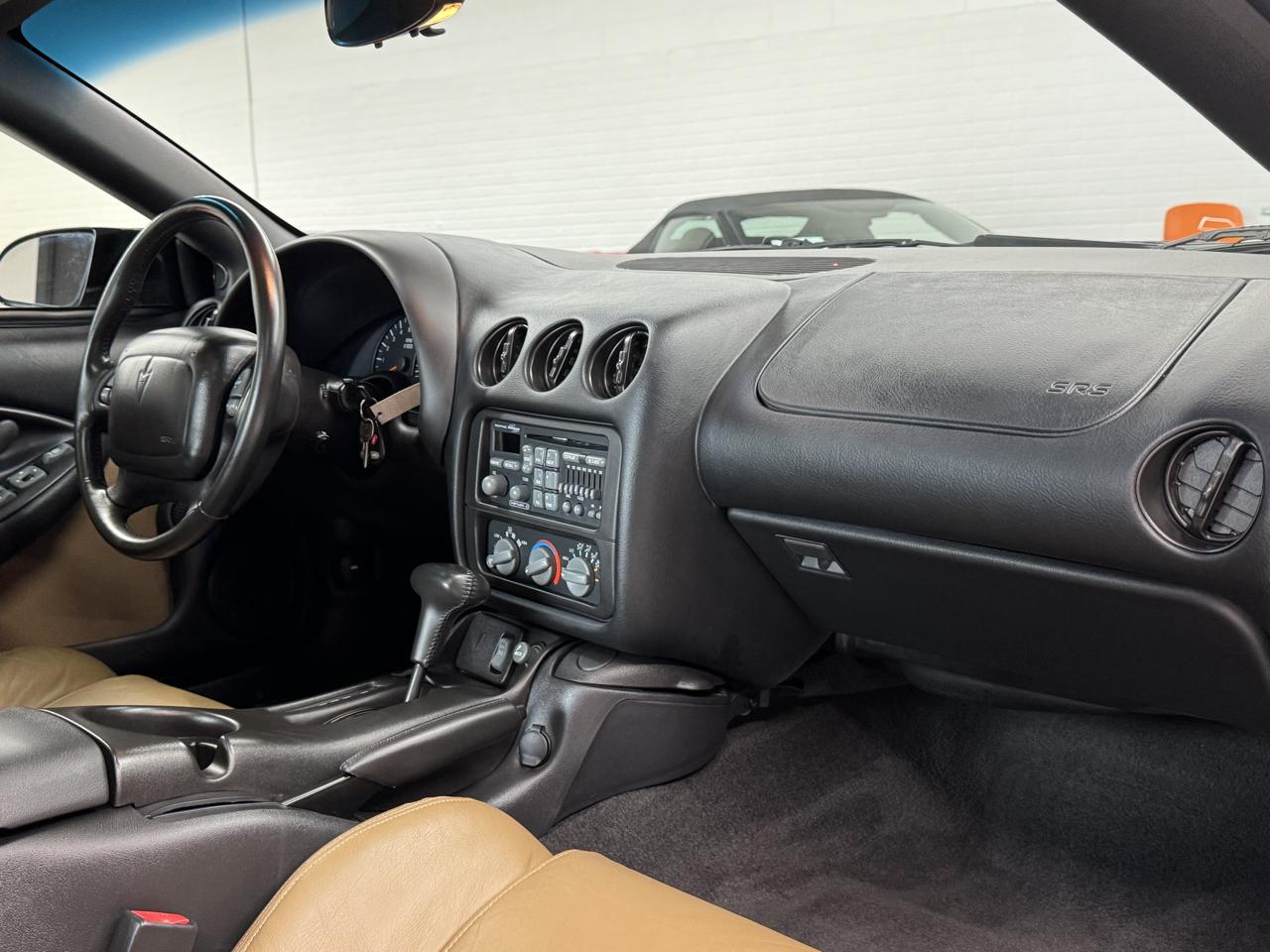 Pontiac Firebird Trans Am WS6 2002