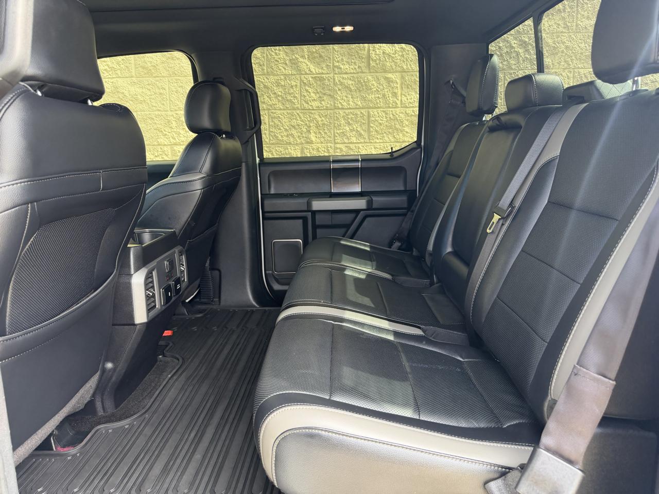 Ford F-150 Raptor 4WD SuperCrew 5.5' Box 2017