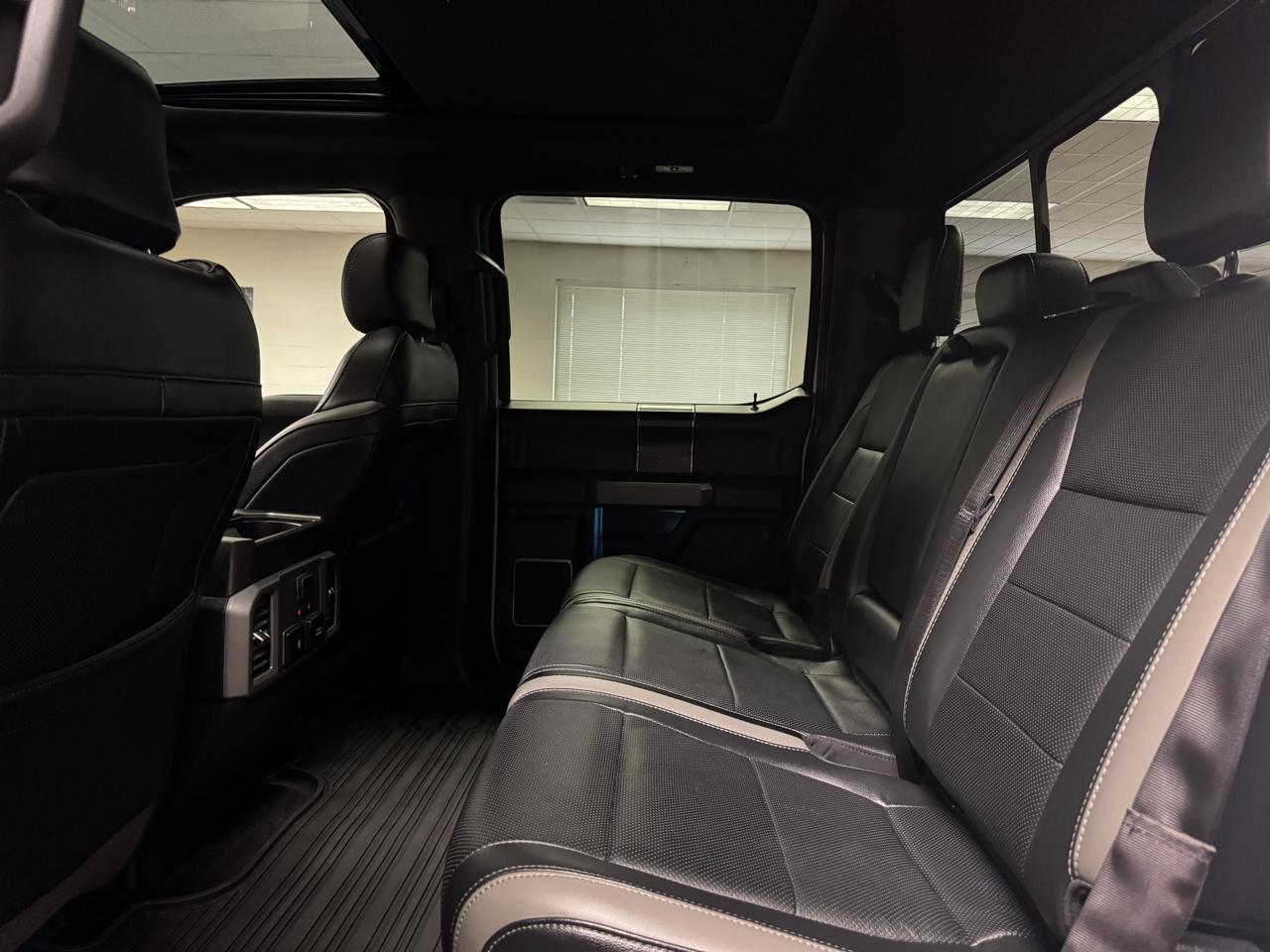 Ford F-150 Raptor 4WD SuperCrew 5.5' Box 2017