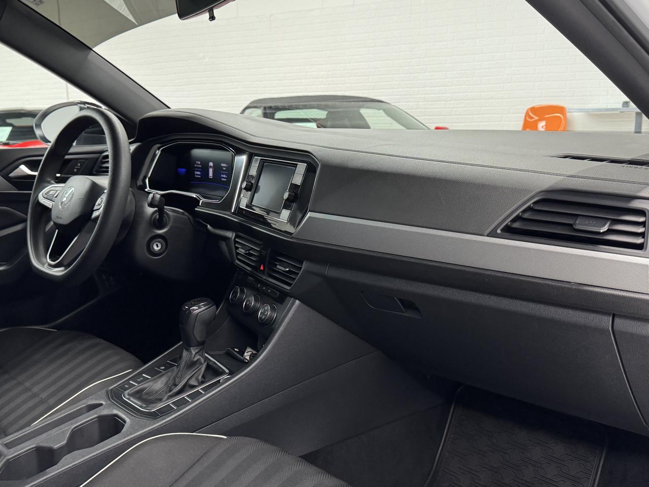Volkswagen Jetta Sport 2022