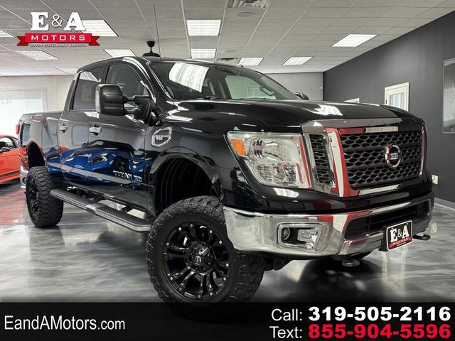 2017 Nissan Titan