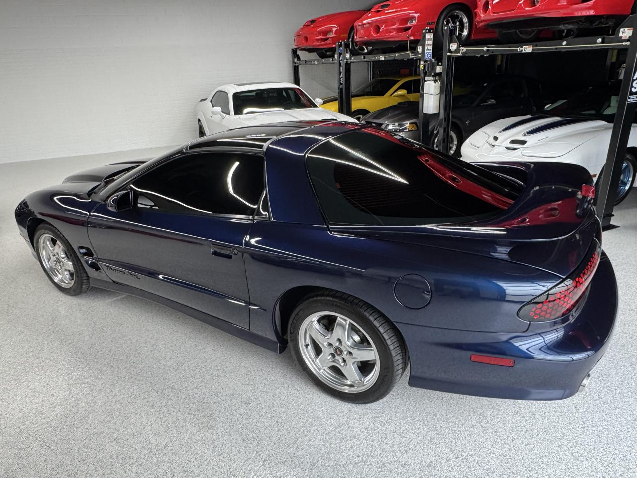 Pontiac Firebird Trans Am WS6 2001