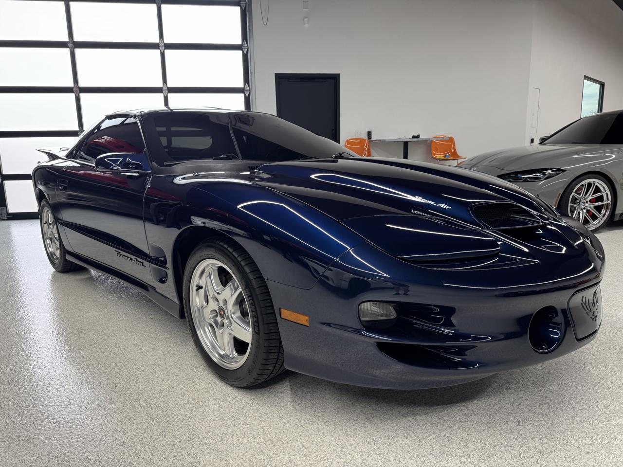 Pontiac Firebird Trans Am WS6 2001