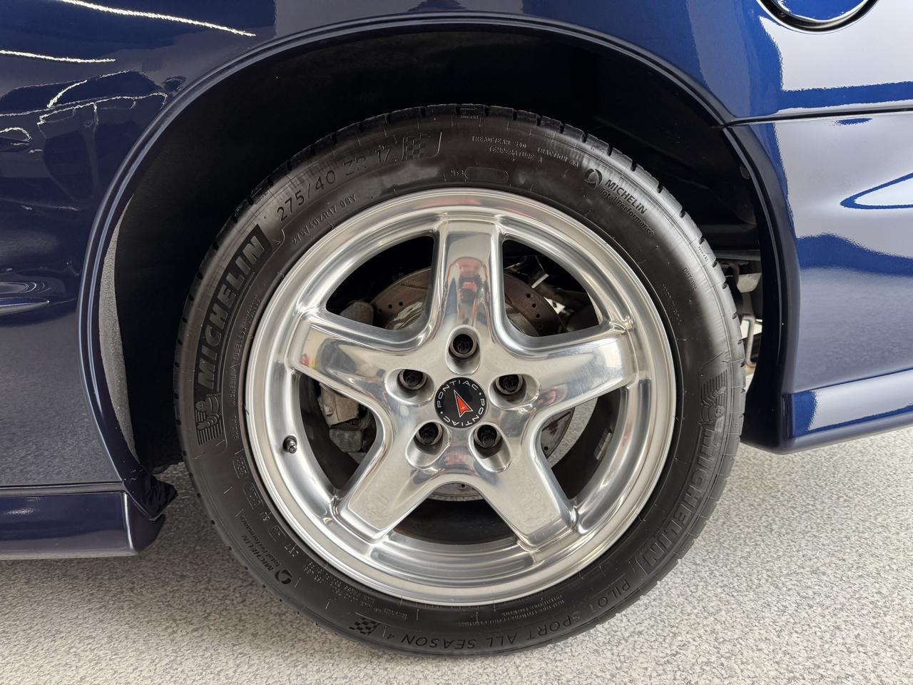 Pontiac Firebird Trans Am WS6 2001