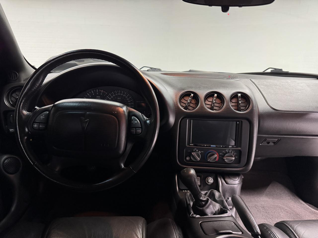 Pontiac Firebird Trans Am WS6 2001
