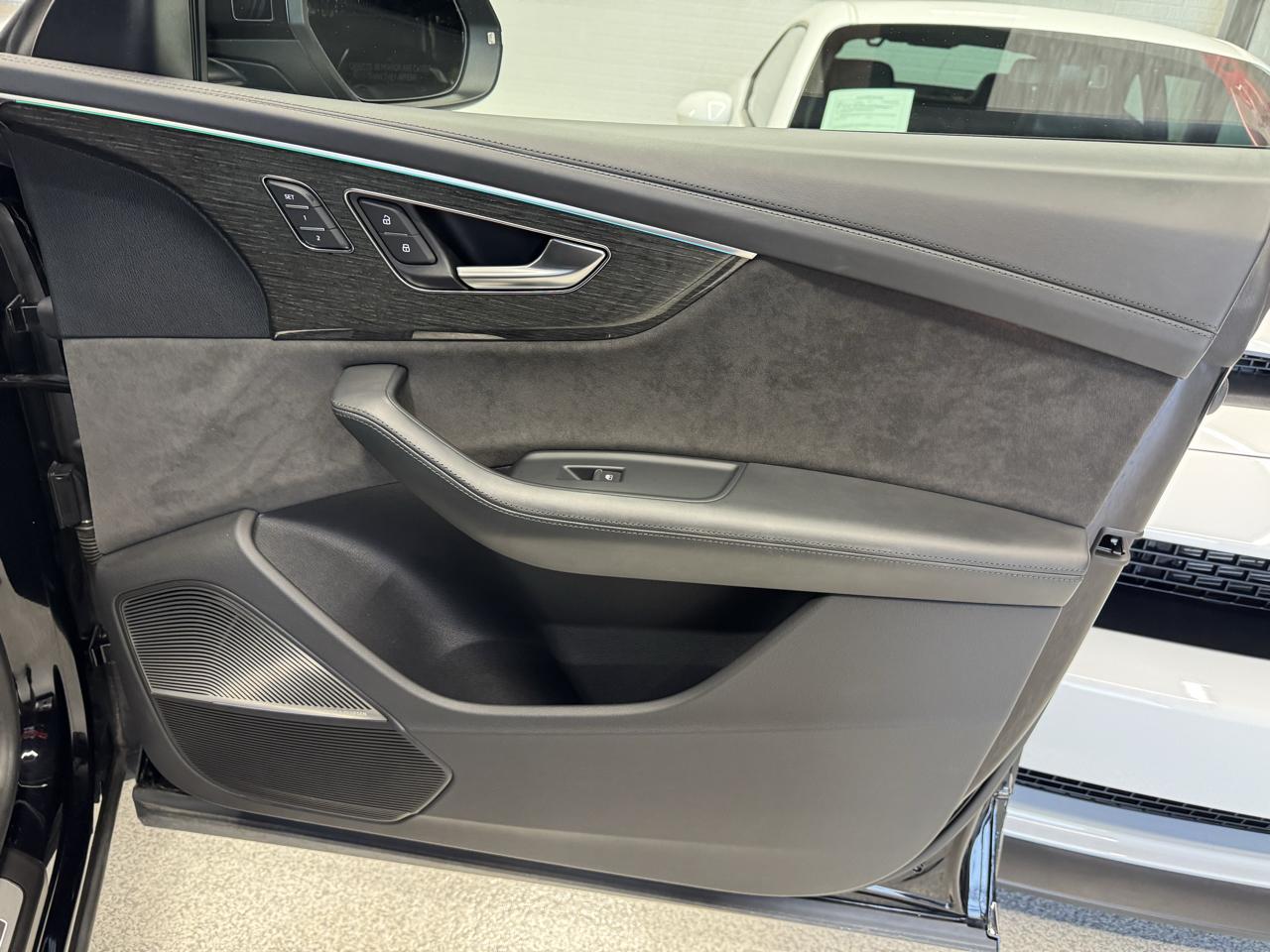 Audi Q8 Prestige 55 TFSI quattro 2021