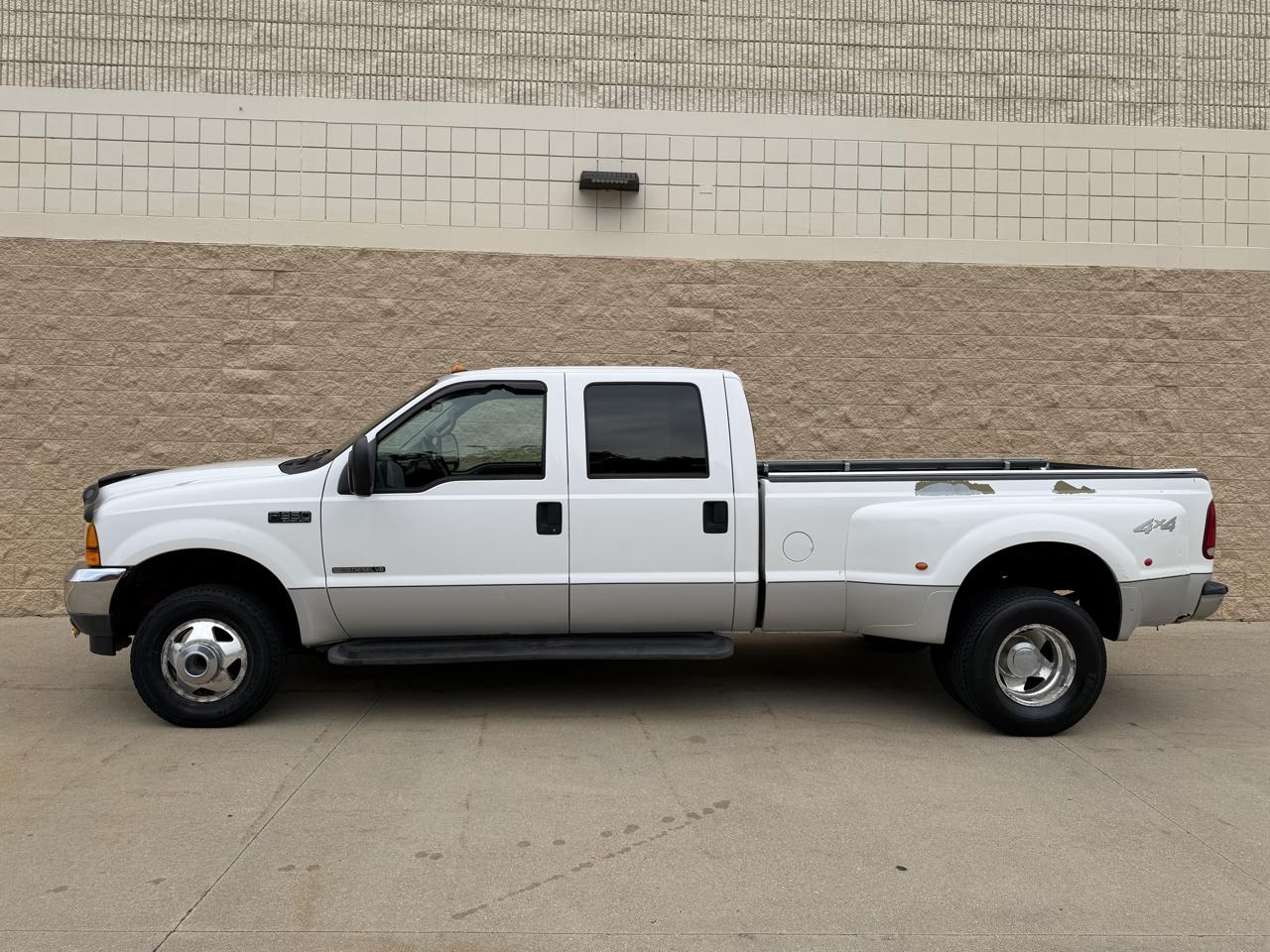 Ford Super Duty F-350 DRW  2001