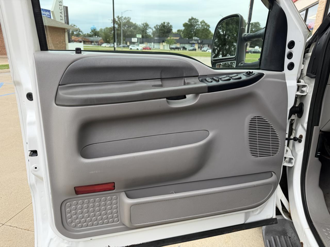 Ford Super Duty F-350 DRW  2001