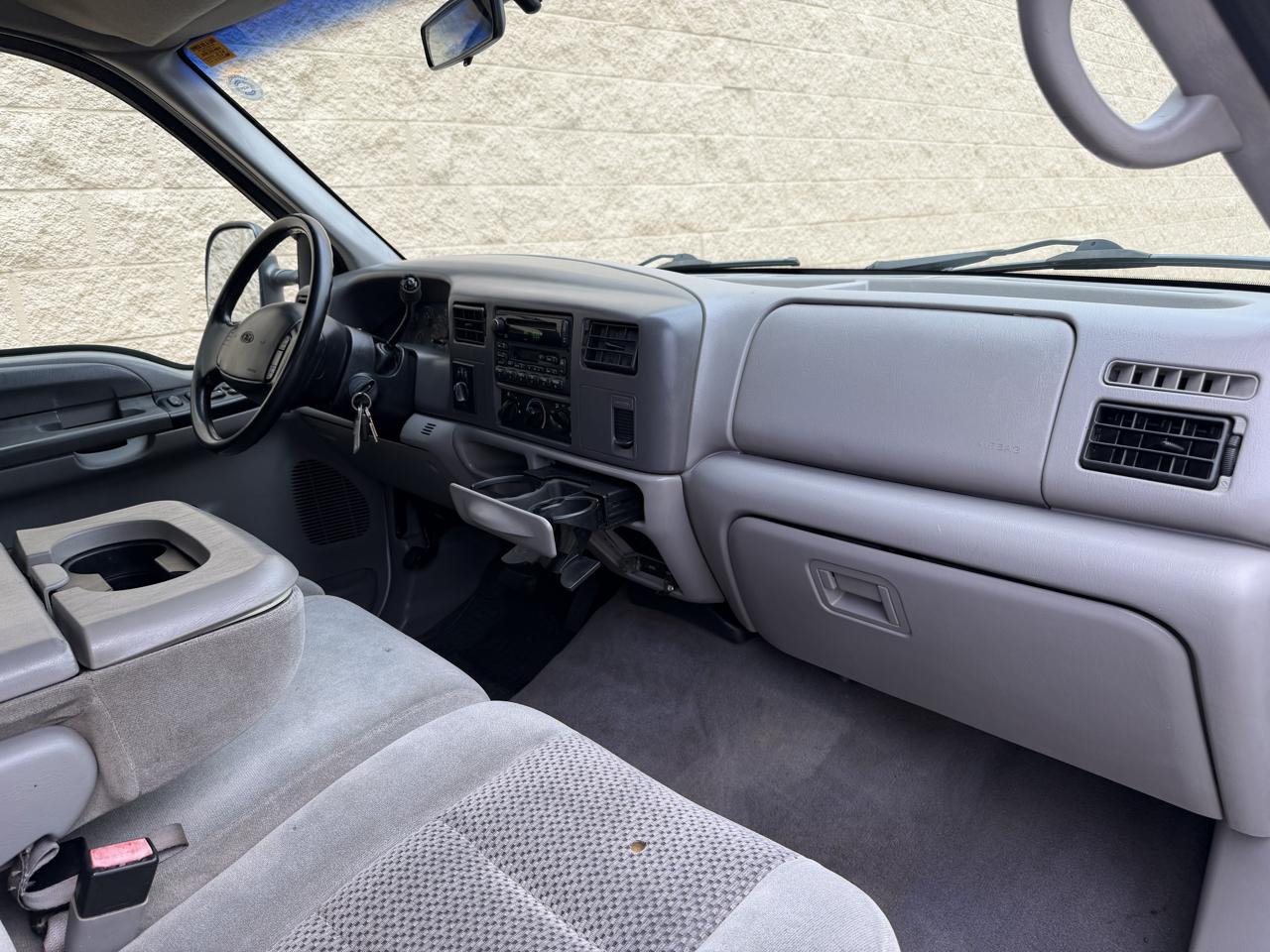 Ford Super Duty F-350 DRW  2001