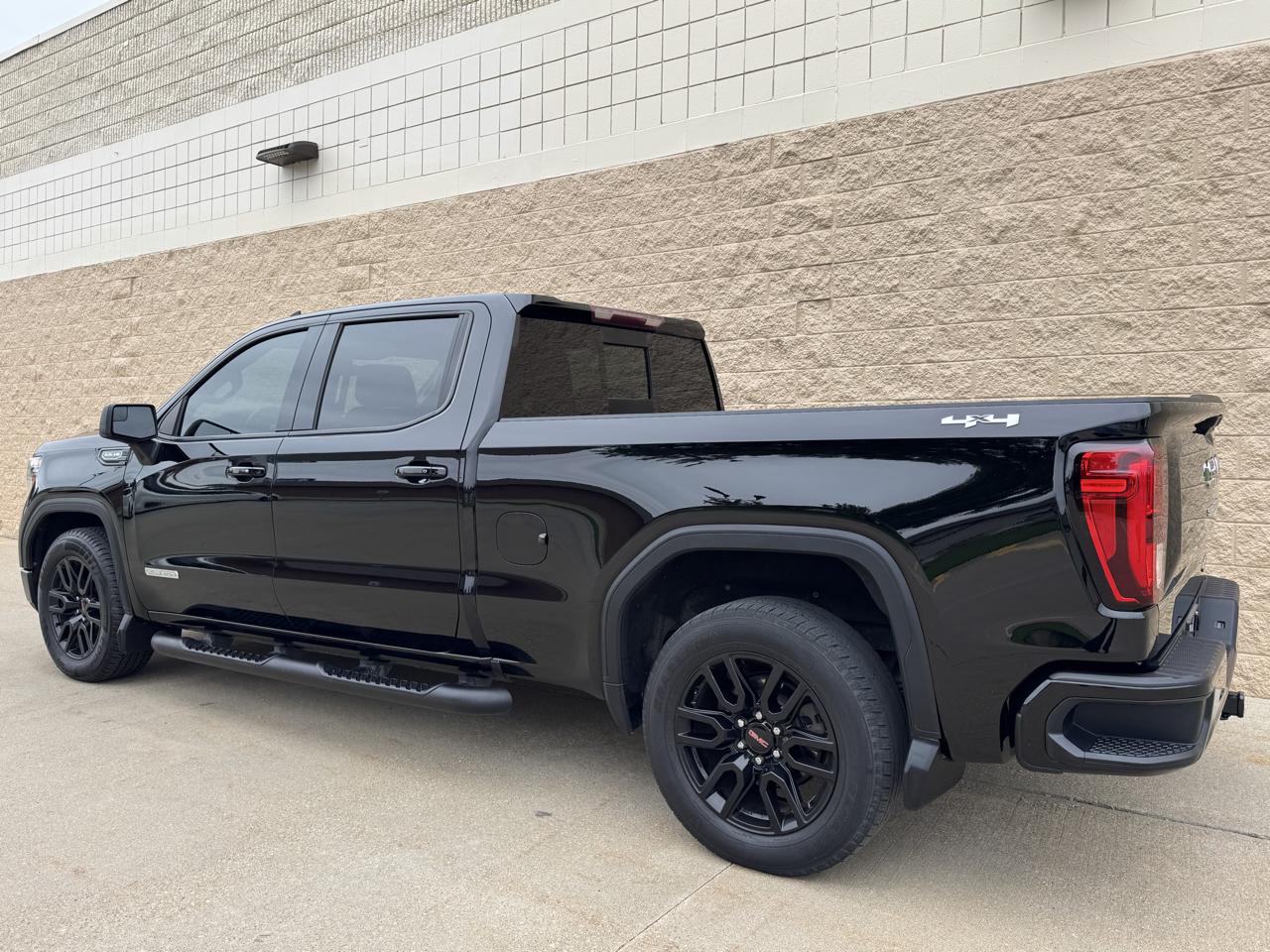 GMC Sierra 1500 4WD Crew Cab 157" Elevation 2019